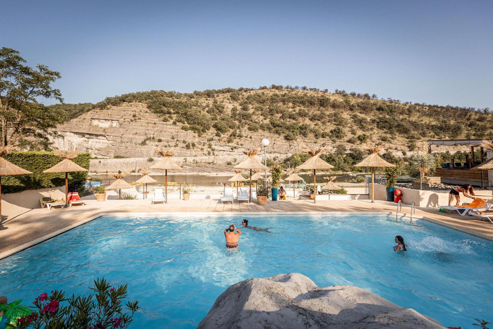 Aloha Plage Camping 4Etoiles Sampzon Bagian luar foto