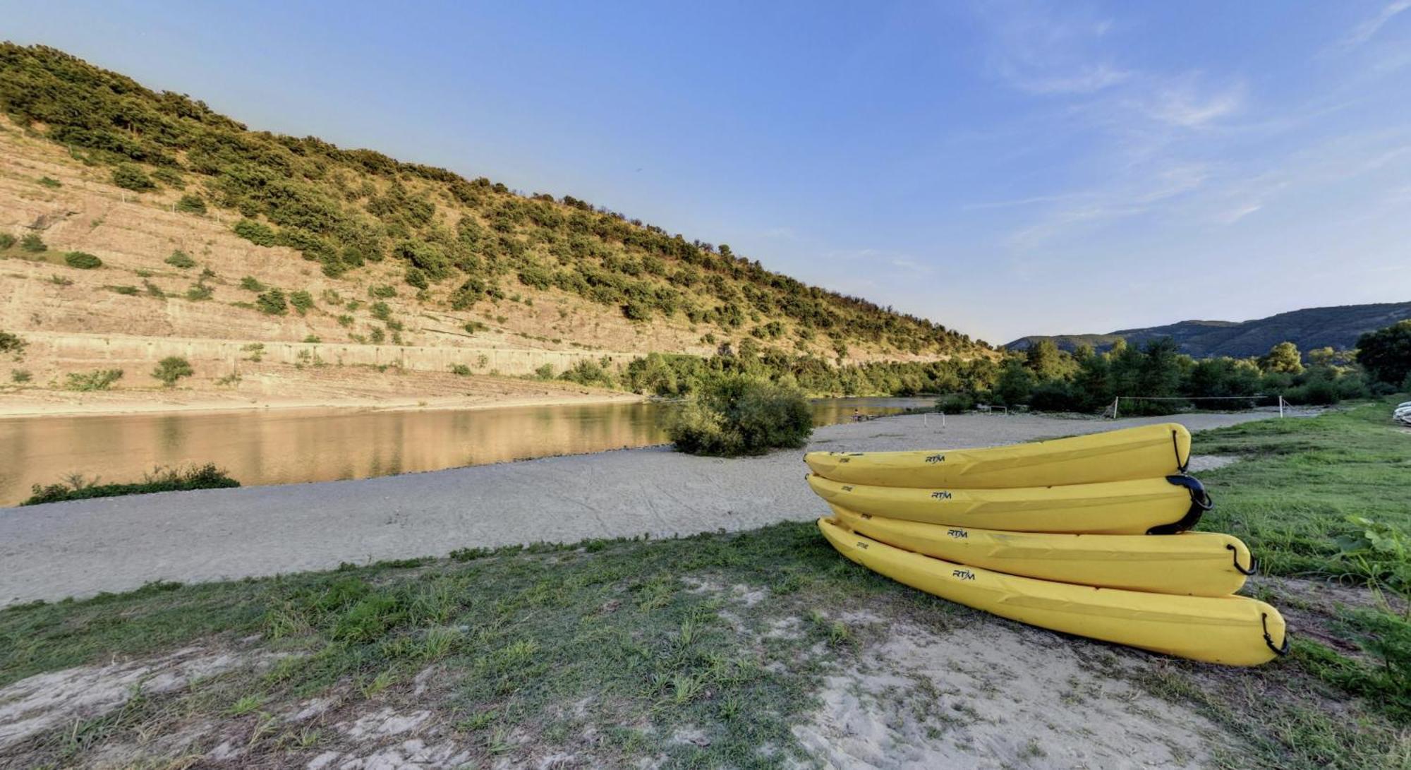 Aloha Plage Camping 4Etoiles Sampzon Bagian luar foto
